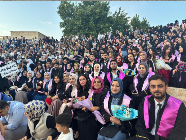 2025 Yılı Fen Bilgisi Öğretmenliği Mezuniyet Töreni Gerçekleşti